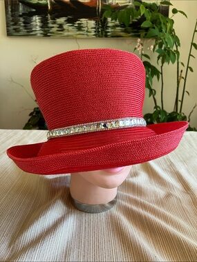 Elegant Red Women's Straw Top Hat with Crystal Rhinestone Band